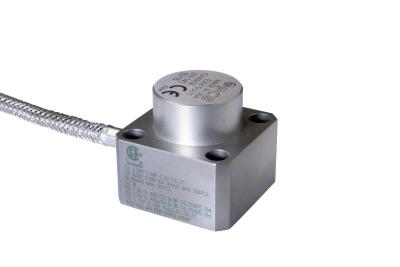high temperature, intrinsically safe, charge mode accelerometer, 50 pc/g sensitivity, 900 degree f, integral hard-line cable terminating in mil connector